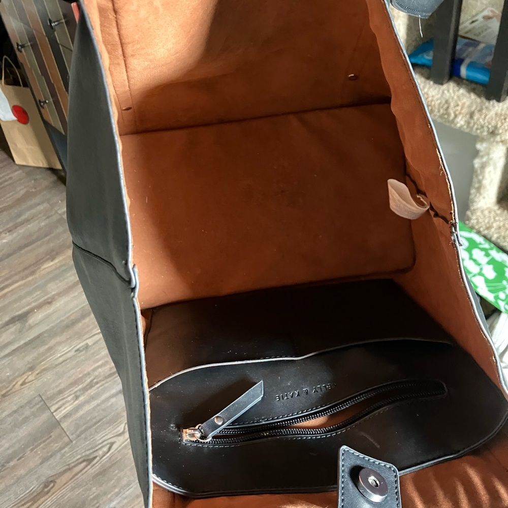 Stylish Black Leather women’s Bag
